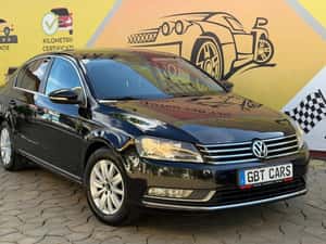 Volkswagen Passat 2.0 TDI DSG Bluemotion Comfortline - 2014