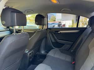Volkswagen Passat 2.0 TDI DSG Bluemotion Comfortline - 2014 — miniatura 6