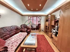 Apartament 3 camere, Judetean — miniatura 1