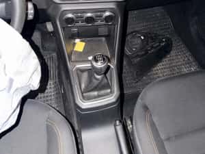 Avariat Dacia Sandero Stepway 1.0 TCE 33.000km — miniatura 9