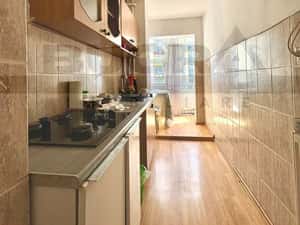 Apartament 2 camere decomandate, etaj intermediar, zona Clabucet — miniatura 5