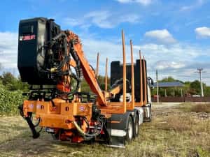 Volvo FH 16 cu macara forestiera — miniatura 8