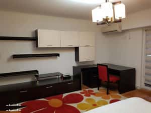 Apartament 1 camera Centru Carrefour Market Arcu — miniatura 2