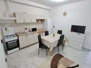 Inchiriere apartament de 2 camere,strada Transilvaniei/Baciu — miniatura 5