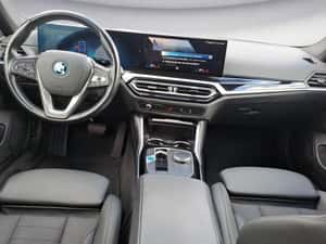 BMW i4 Berlină second-hand 2023 — miniatura 7