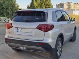Primul proprietar vinde Suzuki Vitara GSR 1.4L BOOSTERJET HYBRID 48V PASSION. Cauciucurile de iarnă și portbagaj metalic ,CADOU! — miniatura 5
