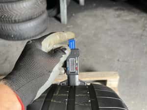 1 anvelopa de vara 255/40/18 Goodyear/Pirelli 2023! — miniatura 3
