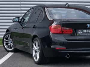 Vand BMW Seria 3 F30 2014 automata 2.0D inmatriculata AngelEyes urgent — miniatura 8