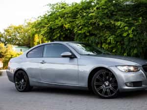 BMW Seria 3 E92 2.0 diesel — miniatura 4