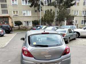 Vand opel corsa 2008 — miniatura 4