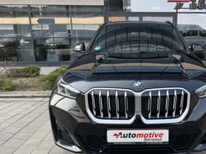 BMW X1 20i M Sport Automată 156 HP Hibrid (B/E)