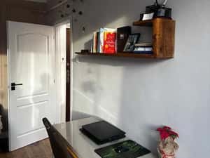 Inchiriez garsoniera in bloc de apartamente — miniatura 2