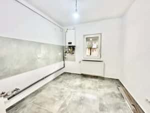 2 camere decomandate | parter | renovat | acces facil | zona Soarelui — miniatura 2