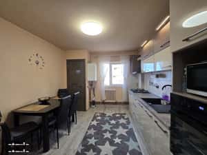 Apartament 2 camere de închiriat – Deva, Bulevardul Decebal — miniatura 3