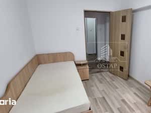 9 Mai - etajul 1 - apartament 3 camere decomandate - semimobilat — miniatura 6