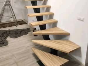 Scară interioară — miniatura 4