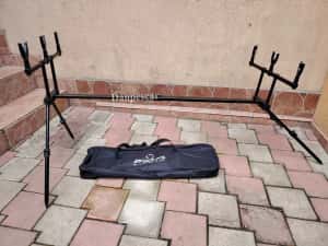 Rod pod PROFL BLACK pentru 3 lansete cu 4 picioare FL129