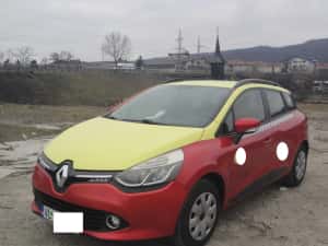 Vand firma cu licenta taxi si masina Renault Clio — miniatura 4