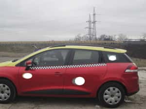 Vand firma cu licenta taxi si masina Renault Clio — miniatura 5