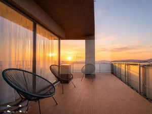 Vanzare 4 camere  + terasă 105 mp, view panoramic, Bună Ziua — miniatura 3