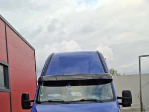 Vând IVECO Daily 65C18 – 3.0 180CP – An 2008 – Se conduce cu categoria B!
