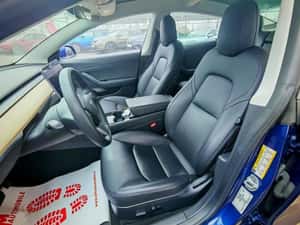 Tesla Model 3 Berlină, 118.000 km, 2021 — miniatura 7