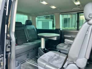 • Volkswagen Multivan / DSG / 4x4 / Impecabilă • — miniatura 4
