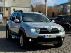 Dacia Duster 1.5 dCi Euro 5  Prestige 4x2 — miniatura 8