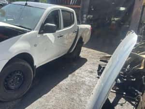 Dezmembrez Mitsubishi L200 2.5 Diesel 2006 — miniatura 6