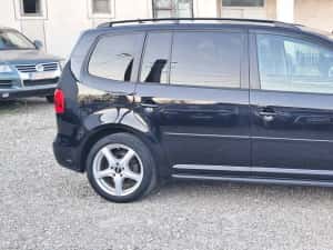Volkswagen Touran 1.6 TDI 105 cp EURO 5 an 2012 7 LOCURI — miniatura 6
