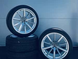 Jante originale audi RS Q8 SQ8 4M8 22” S LINE 275/40 R22 — miniatura 1