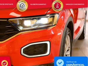 Volkswagen T-Roc 2.0 TDI 4MOTION cu TVA DEDUCTIBIL — miniatura 7