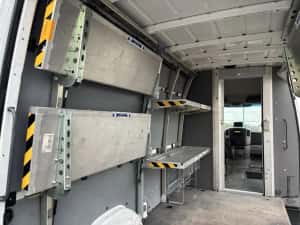 Mercedes-Benz Sprinter sprinter cu rafturi pliabile — miniatura 10