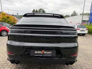 Porsche Cayenne 4998 cm3 500 cp, 34.350 km, 137.014 EUR — miniatura 6