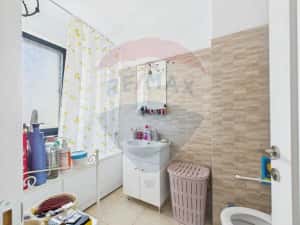 Casa familiala 5 camere, 4 bai, complex nou, Otopeni — miniatura 10