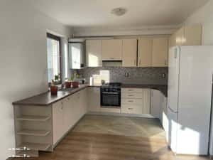 ACASĂ LANGĂ NATURĂ | Apartament Generos de 105 MP cu 3 Dormitoare