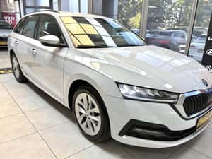 SKODA OCTAVIA IV BREAK 2.0D | 2021-12 | Virtual | Navi | Cristal Led |  212.000 Km — miniatura 7