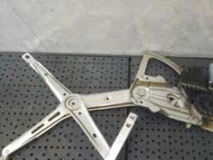 Macara motoras geam dreapta fata opel astra h a04 13100418 — miniatura 4