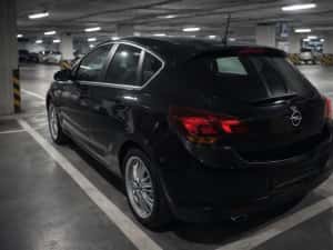 Opel Astra J 2.0 Diesel *2011* 188.000km / volanta + distributie Noi — miniatura 4