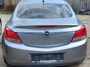 Dezmembrez opel insignia