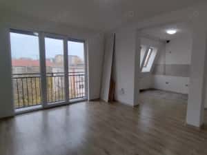 Apartament 3 camere la mansarda - 75mp utili, Zona Aradului — miniatura 7
