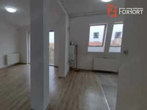 Apartament 3 camere la mansarda - 75mp utili, Zona Aradului — miniatura 9