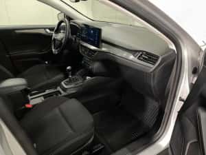 Vand Ford Focus 2023 Benzina 999 cmc — miniatura 8