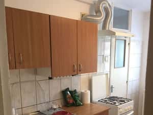 Inchiriez apartament 2 camere centru Otopeni — miniatura 5