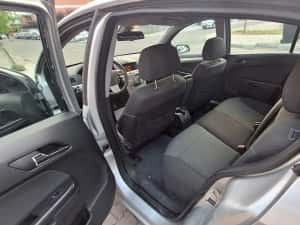 Vand Opel Astra H 2008 Benzina 1598 cmc Neavariata — miniatura 5