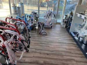 Aparat de muls vaci oi capre noi cu garantie 2 ani - pret mic — miniatura 2