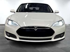 Tesla Model S 2016