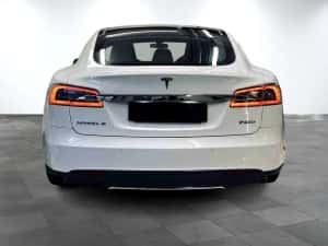 Tesla Model S 2016 — miniatura 6