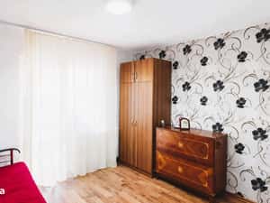 Proprietar Petrosani apartament MODERN cu CENTRALA RENOVAT etaj2 DECOM — miniatura 6