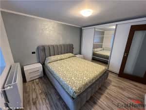 Ap 3 cam, renovat,mobilat, etaj 3, zona Spitalul Judetean